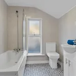 Harrington Haven 4 Bed Contractor Friendly House With Parking * Workington
