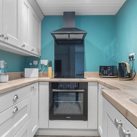 Dom wakacyjny Harrington Haven 4 Bed Contractor Friendly House With Parking *